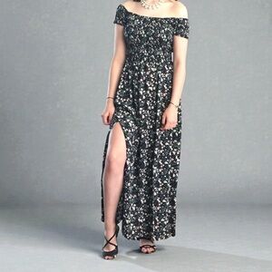 Floral Maxi Dress with Short Sleeves